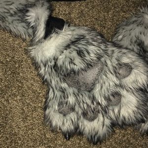 something special Accessories - WOLF 🐺 FURRY PAWS SCARF GLOVES COMBO something special Accessories - WOLF 🐺 FURRY PAWS SCARF GLOVES COMBO